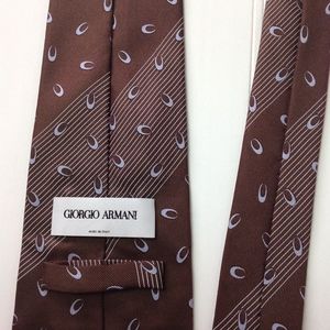 Armani Striped 100% Silk Mens Tie